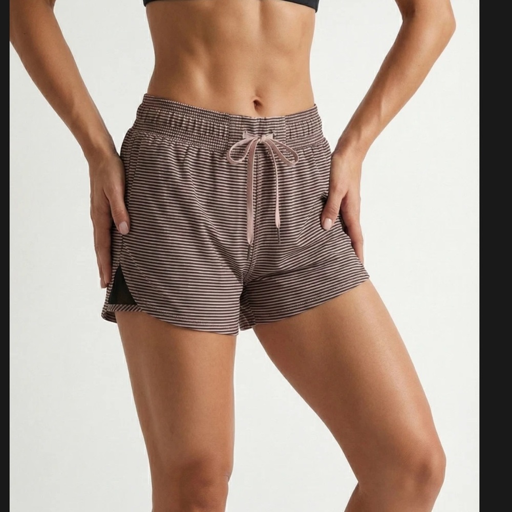 Lululemon Go The Distance Running Shorts Mink Berry Black Heather Reversible 8